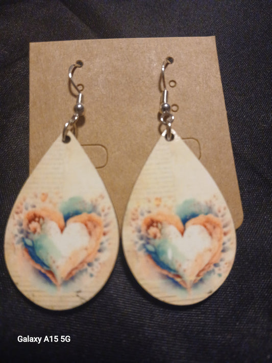 Seashell Heart Wooden Teardrop Earrings